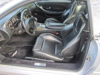 Illustration for article titled For $27,995 Could This 2002 Aston Martin DB7 Vantage Be The Best Worst Idea Ever?